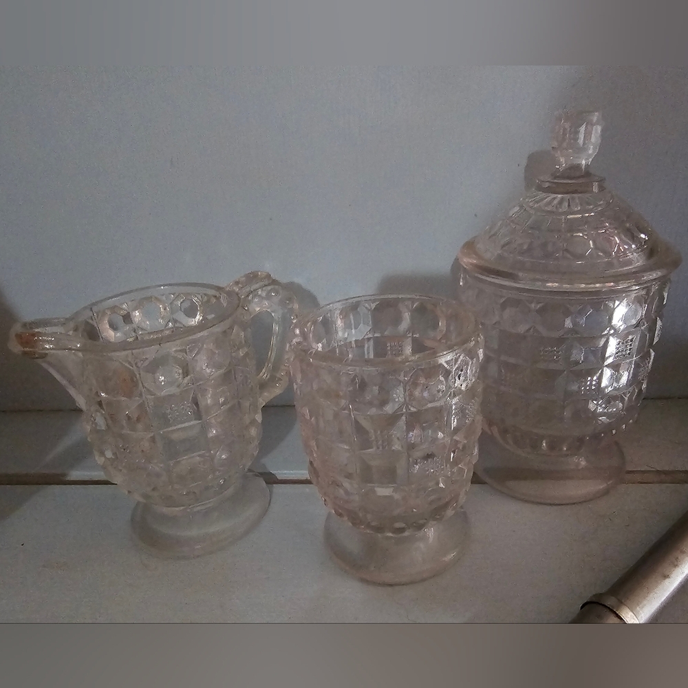 Mckee Glass Toy Sugar And Creamer Set - RARE